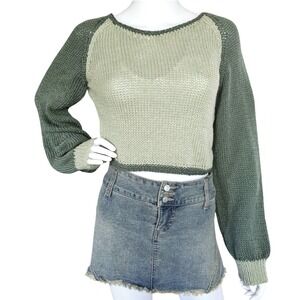 Handmade Knit Cropped Sweater – Two Tone Green | Size Small-Medium‎